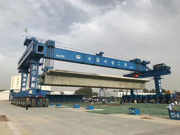 杭州1000噸輪胎提梁機