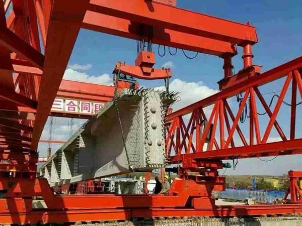 架橋機喂梁廣西桂平案例